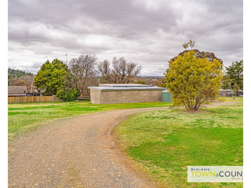 26a Uralla Street, Uralla NSW 2358