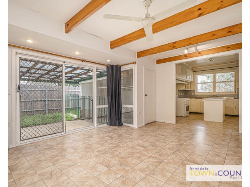 8 Marsh Street, Armidale NSW 2350