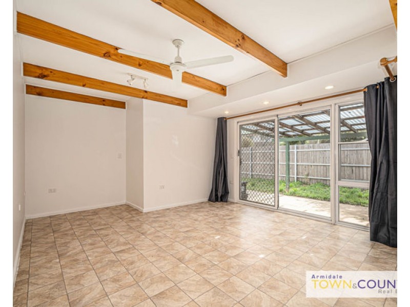 8 Marsh Street, Armidale NSW 2350