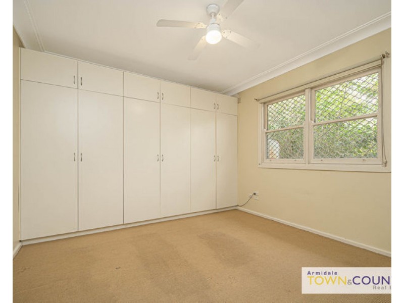 8 Marsh Street, Armidale NSW 2350