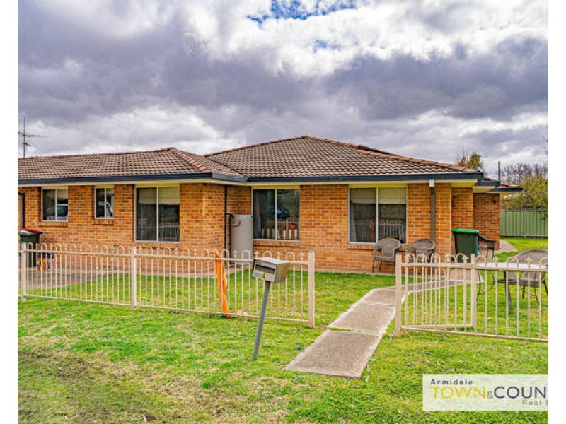 4/20 Barry Street, Armidale NSW 2350