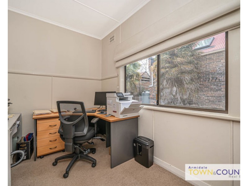 131 Mann Street, Armidale NSW 2350