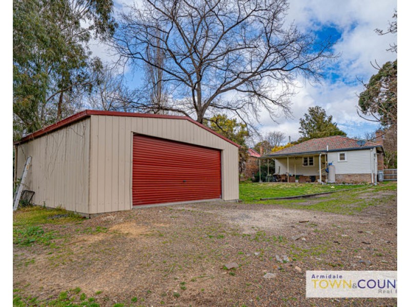 131 Mann Street, Armidale NSW 2350
