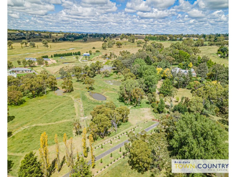 9 Alinnya Lane, Armidale NSW 2350