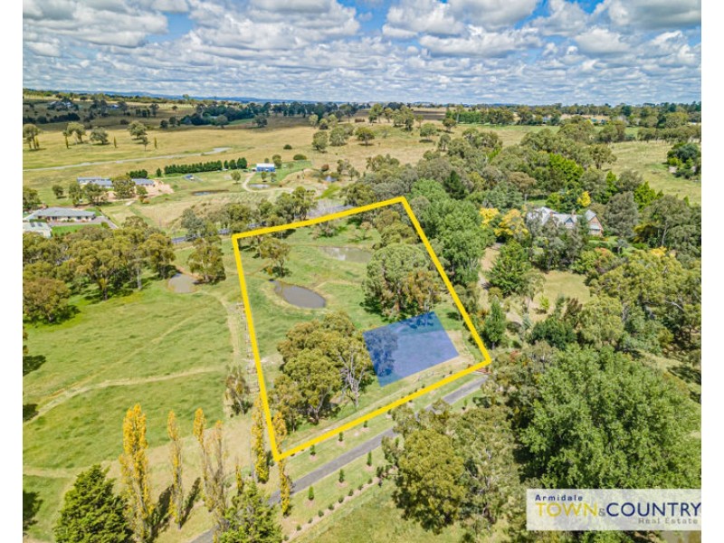 9 Alinnya Lane, Armidale NSW 2350