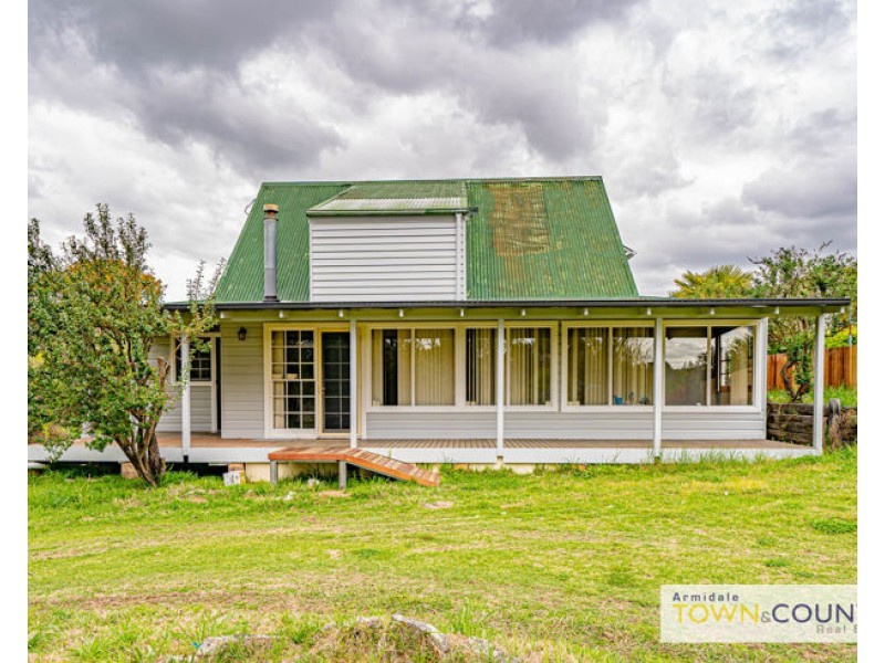 47 Maitland Street, Uralla NSW 2358