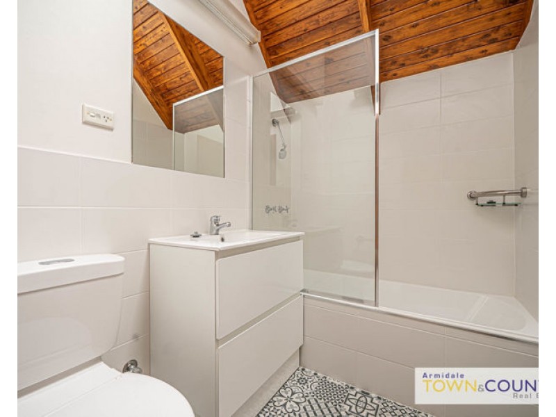 47 Maitland Street, Uralla NSW 2358