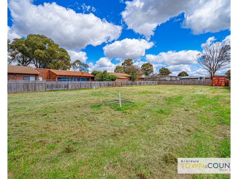 102a Niagara Street, Armidale NSW 2350