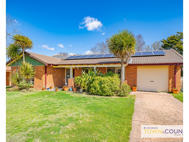 67 MacDonald Drive, Armidale NSW 2350
