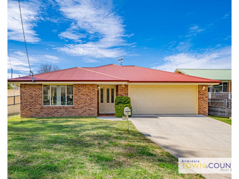 5 Mayfield Avenue, Armidale NSW 2350