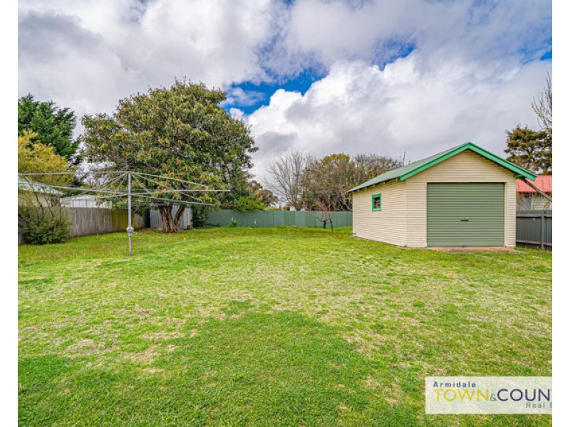 193 Chapel Street, Armidale NSW 2350