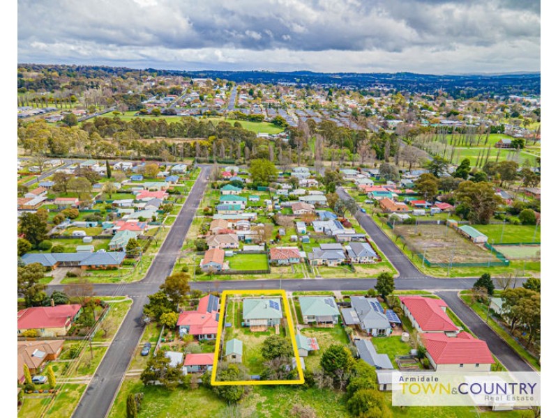 193 Chapel Street, Armidale NSW 2350