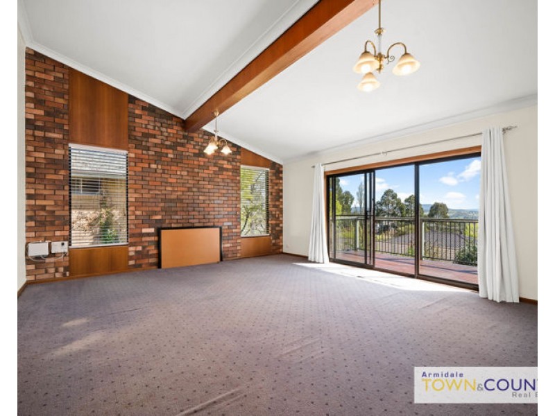 49 Garibaldi Street, Armidale NSW 2350
