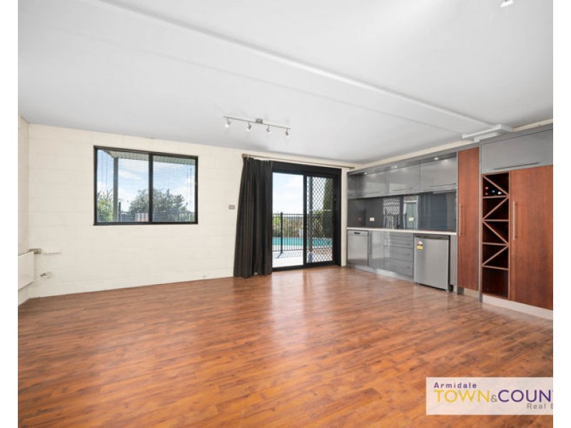 49 Garibaldi Street, Armidale NSW 2350