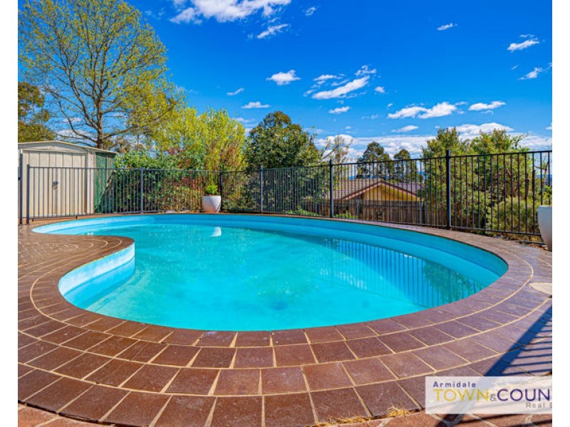 49 Garibaldi Street, Armidale NSW 2350