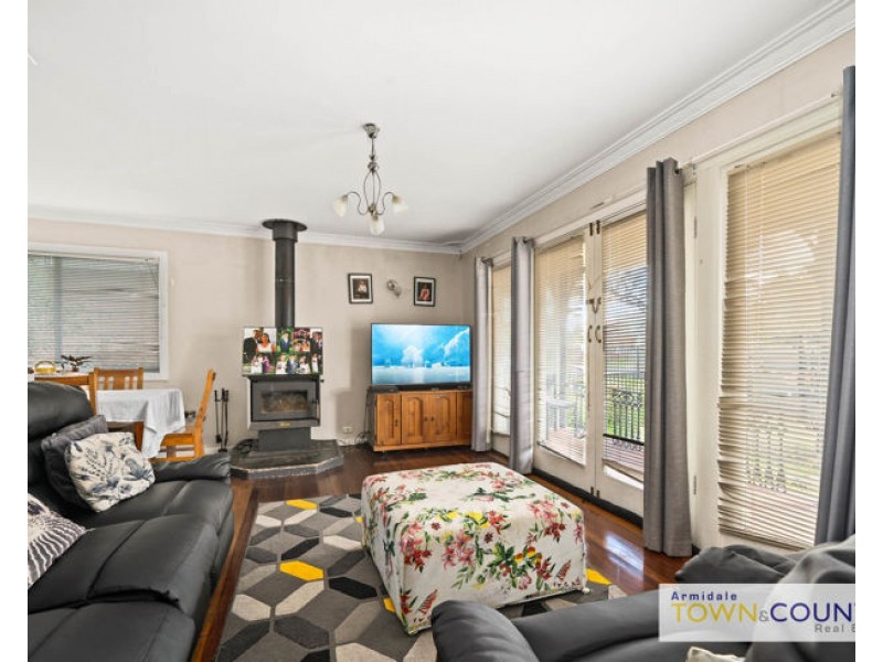 45 Niagara Street, Armidale NSW 2350