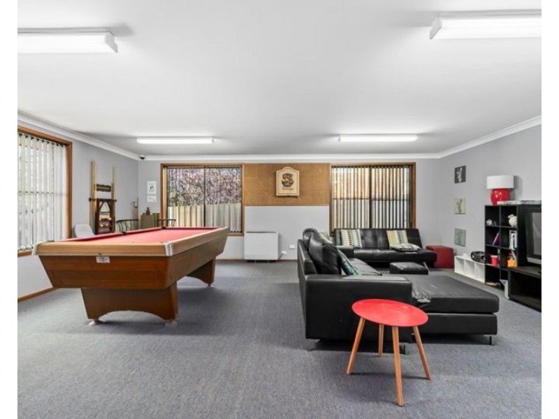 Room 6/4 Salmon Avenue, Armidale NSW 2350