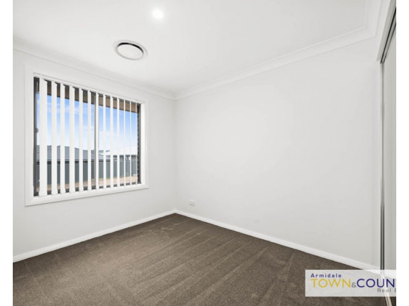 11 Pasture Street, Armidale NSW 2350