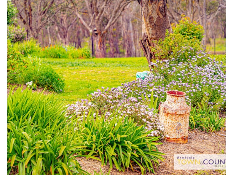 31 Bilga Road, Armidale NSW 2350