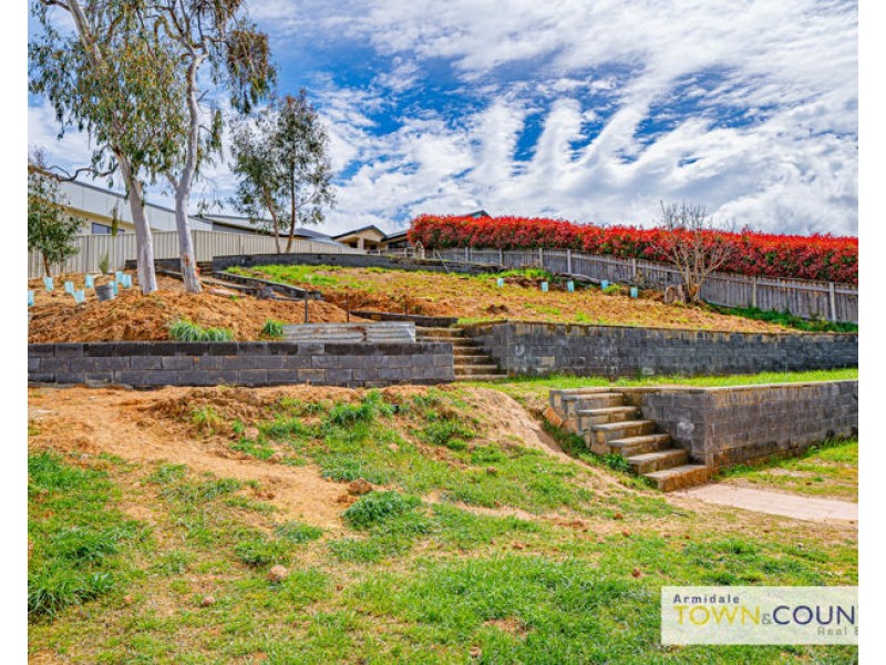 30 Golden Grove, Armidale NSW 2350