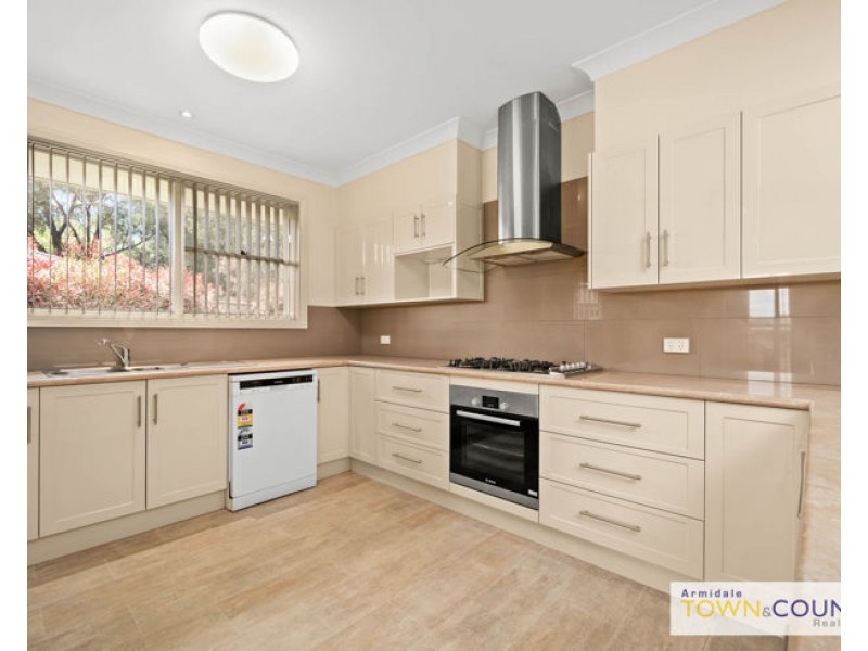 5 Rusden Court, Armidale NSW 2350