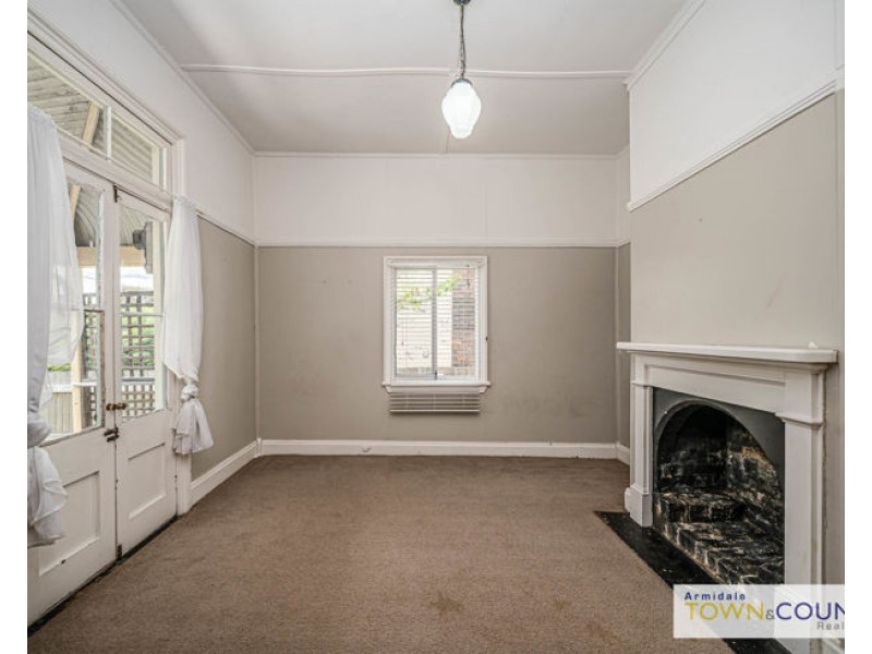 182 Brown Street, Armidale NSW 2350