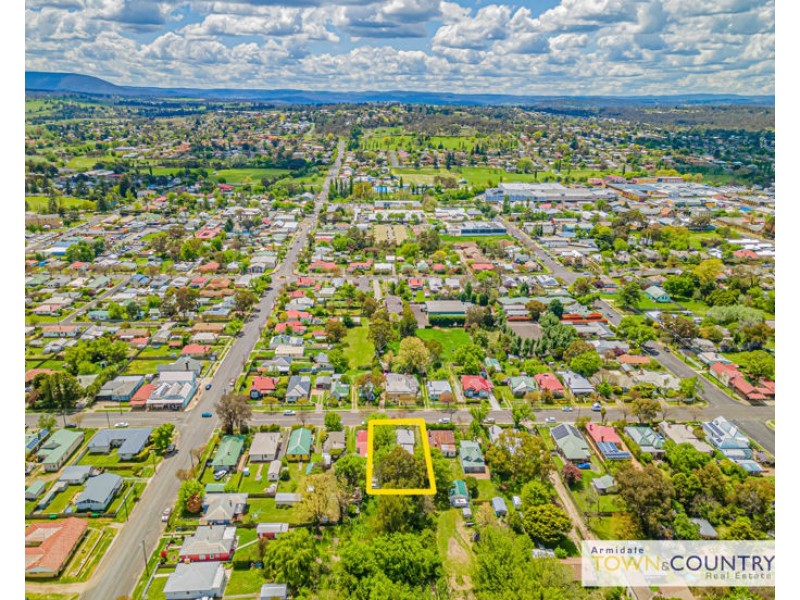 182 Brown Street, Armidale NSW 2350