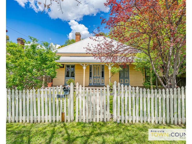 182 Brown Street, Armidale NSW 2350