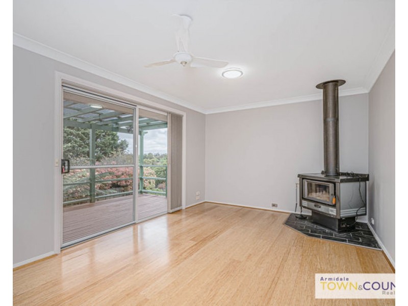 15 Napier Court, Armidale NSW 2350