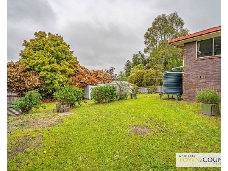 15 Napier Court, Armidale NSW 2350