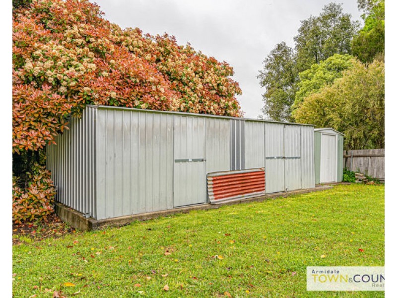 15 Napier Court, Armidale NSW 2350