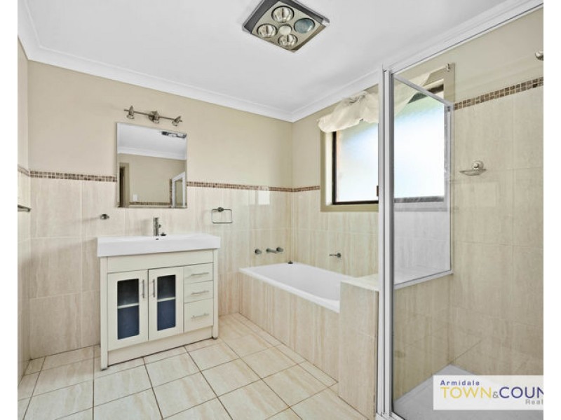 911 Castledoyle Road, Armidale NSW 2350