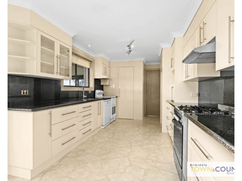 911 Castledoyle Road, Armidale NSW 2350