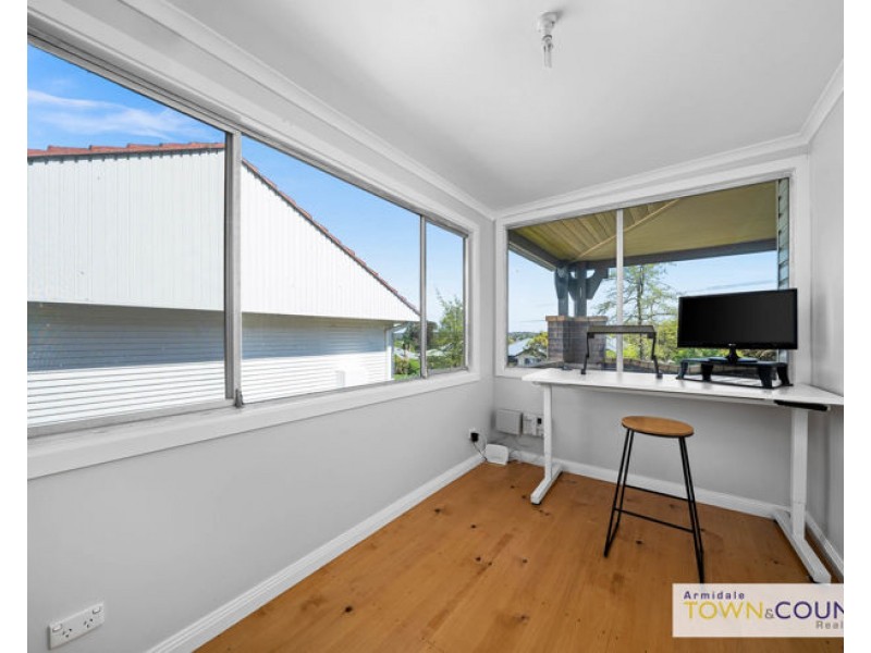 133 Jeffrey Street, Armidale NSW 2350