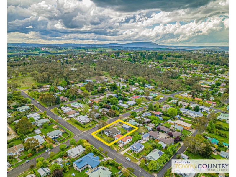 133 Jeffrey Street, Armidale NSW 2350