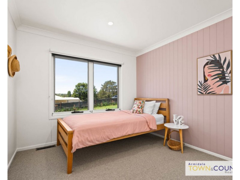 48 Queen Street, Uralla NSW 2358