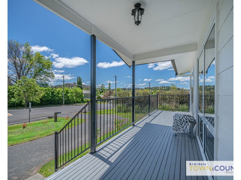 48 Queen Street, Uralla NSW 2358