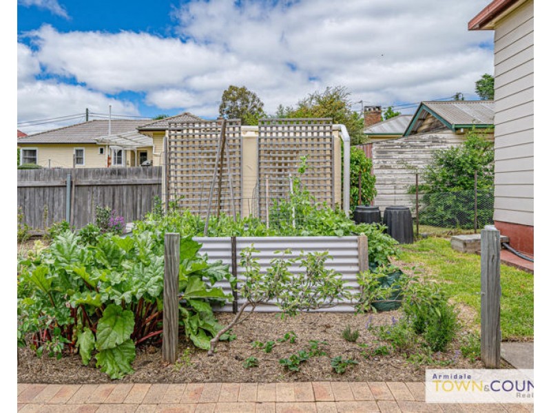 103 Butler Street, Armidale NSW 2350