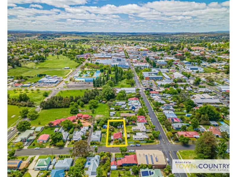 103 Butler Street, Armidale NSW 2350
