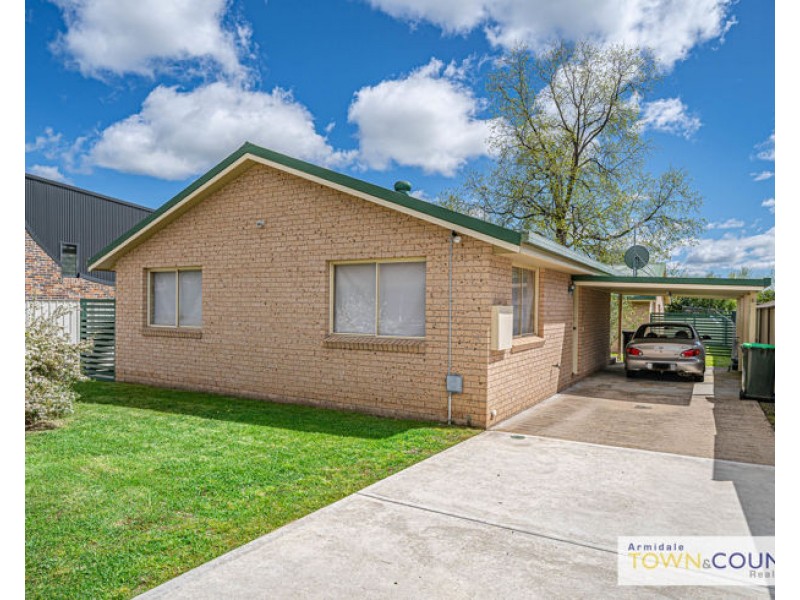 3 Oliver Avenue, Armidale NSW 2350