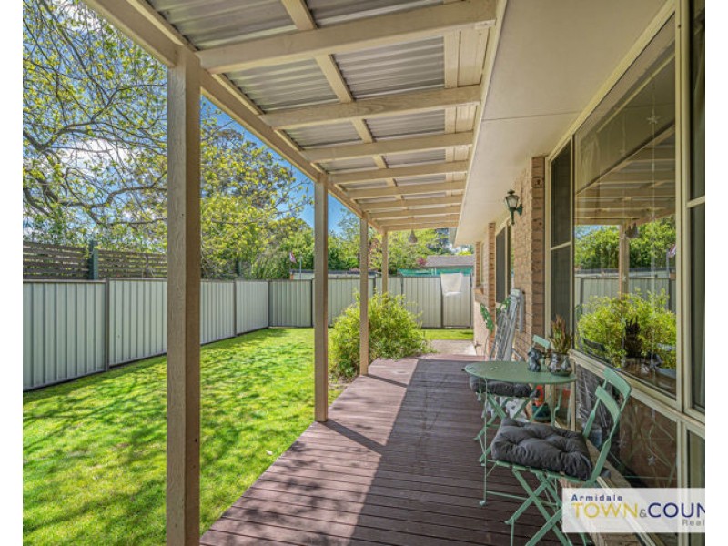 3 Oliver Avenue, Armidale NSW 2350