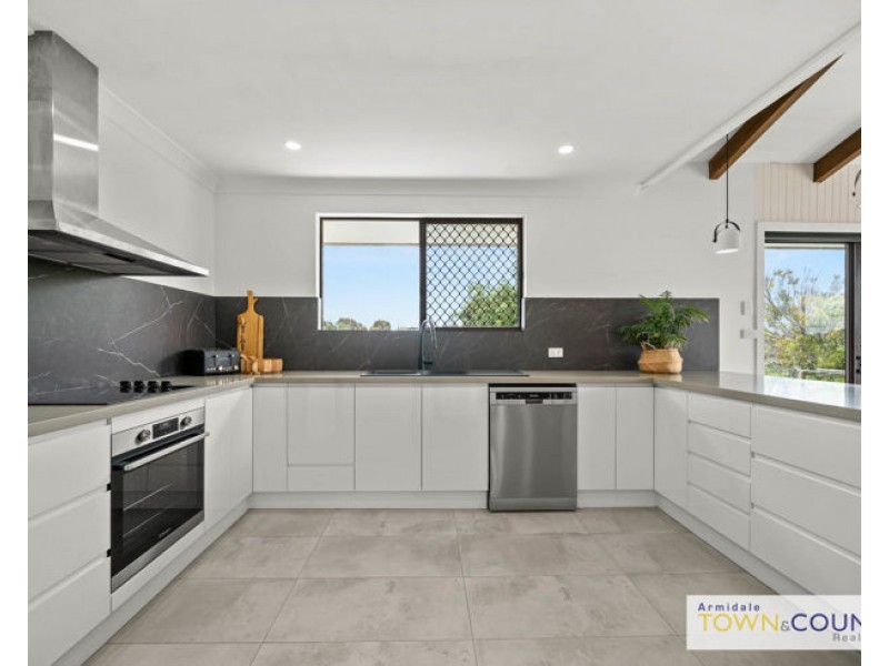10 Munday’s Lane, Armidale NSW 2350