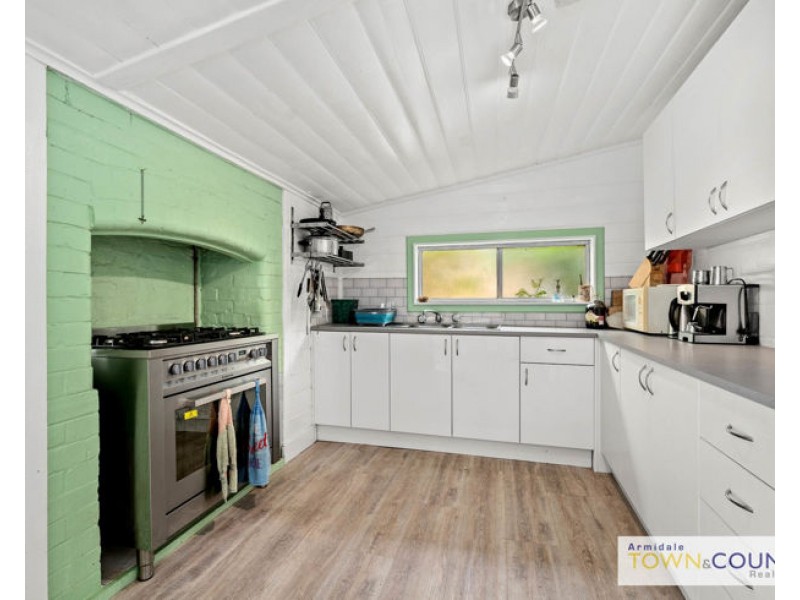 232 Donnelly Street, Armidale NSW 2350