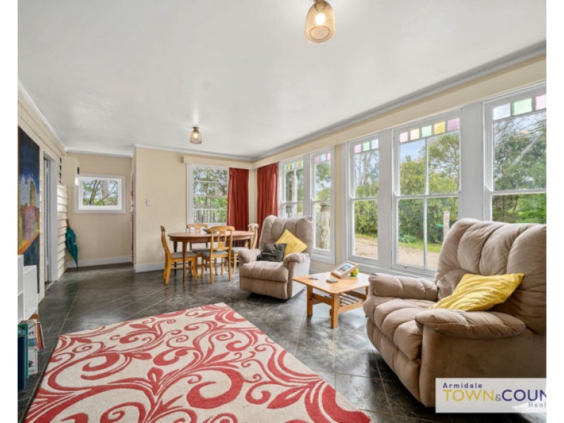 232 Donnelly Street, Armidale NSW 2350
