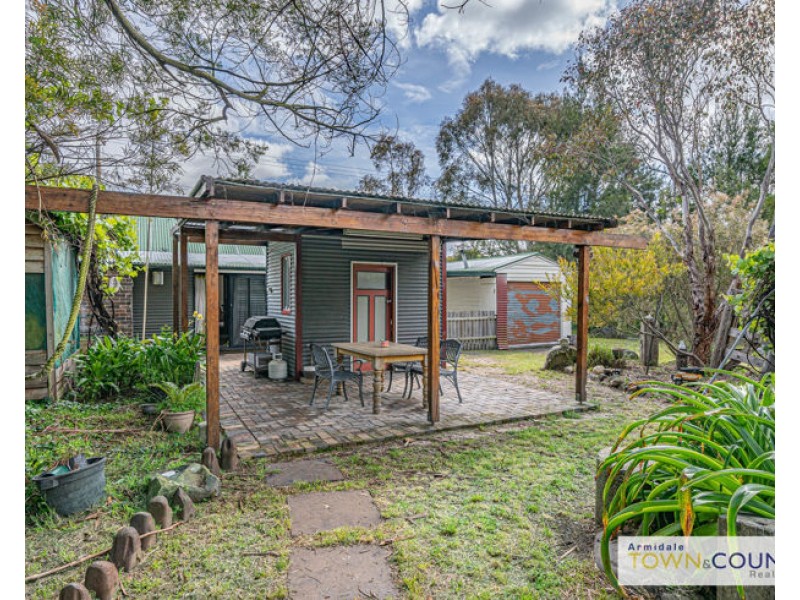 232 Donnelly Street, Armidale NSW 2350