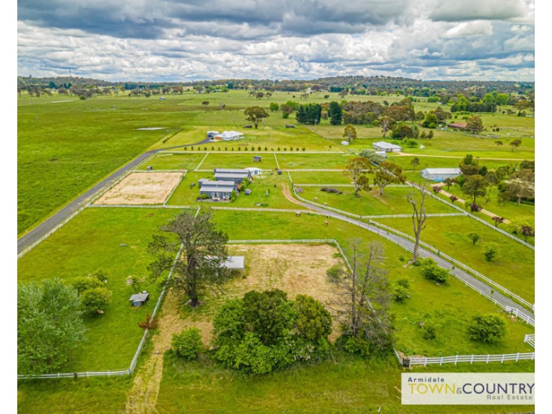 87 Dumaresq Road, Armidale NSW 2350