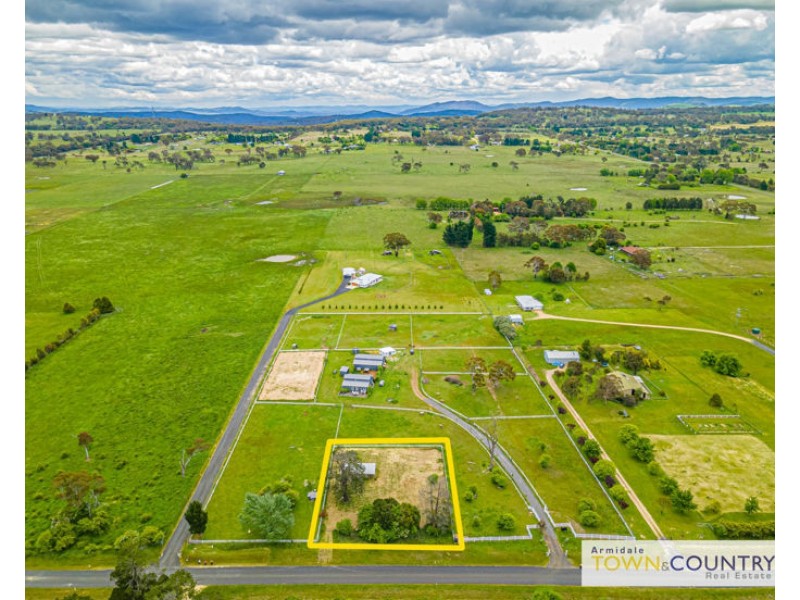 87 Dumaresq Road, Armidale NSW 2350