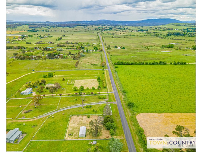 87 Dumaresq Road, Armidale NSW 2350