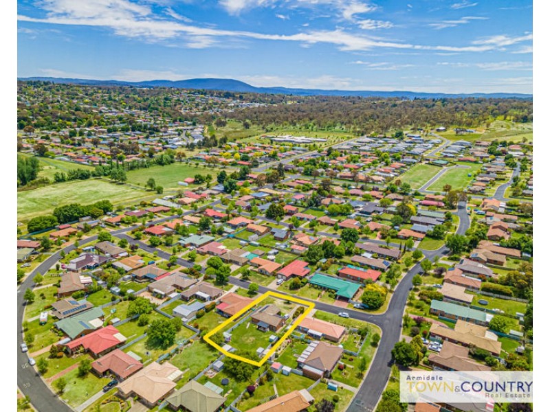 4 Newling Avenue, Armidale NSW 2350