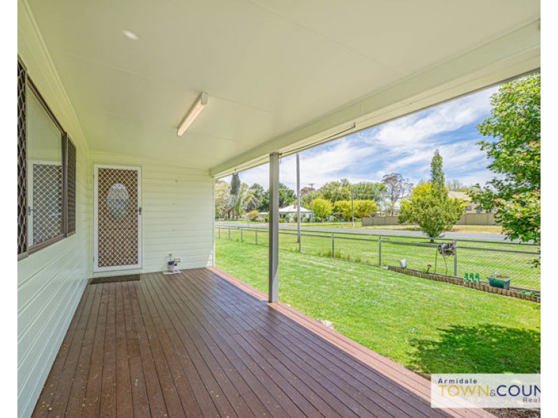 209 Sandon Street, Guyra NSW 2365
